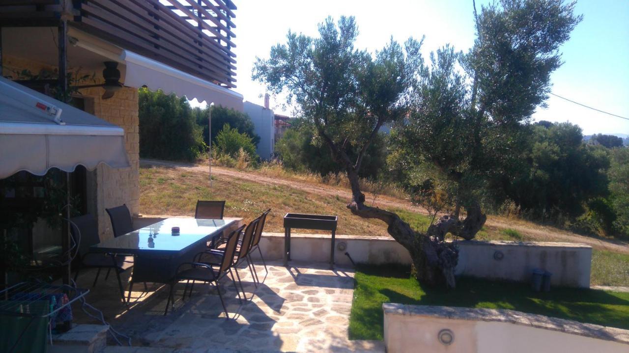 Maisonette Close To The Beach Нікіті Екстер'єр фото
