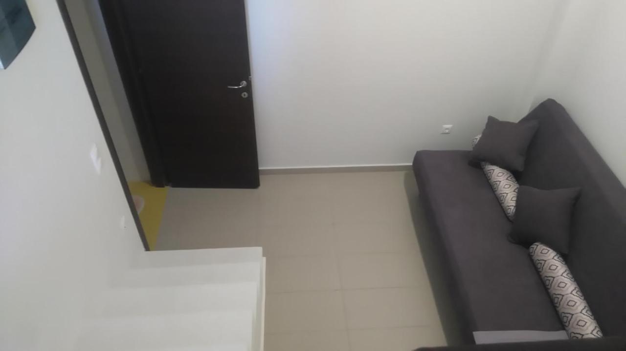 Maisonette Close To The Beach Нікіті Екстер'єр фото