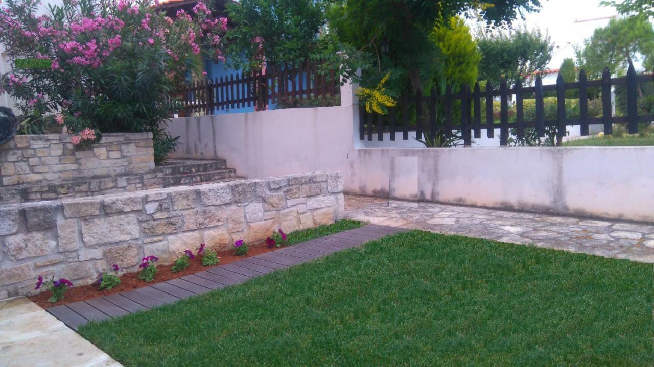 Maisonette Close To The Beach Нікіті Екстер'єр фото