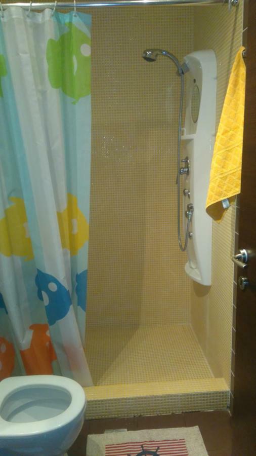 Maisonette Close To The Beach Нікіті Екстер'єр фото