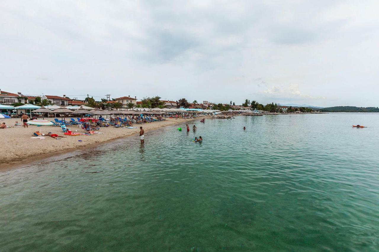 Maisonette Close To The Beach Нікіті Екстер'єр фото